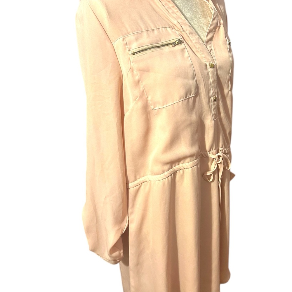 Charlotte Russe Pink Relaxed Tunic with Tie Front - Picture 3 of 10